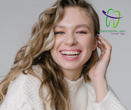 El tratamiento de las enfermedades periodontales mejora tu vida - Espacio Dental Jaén