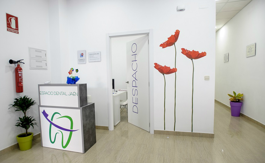 Home - Sala de consulta de Espacio dental Jaén